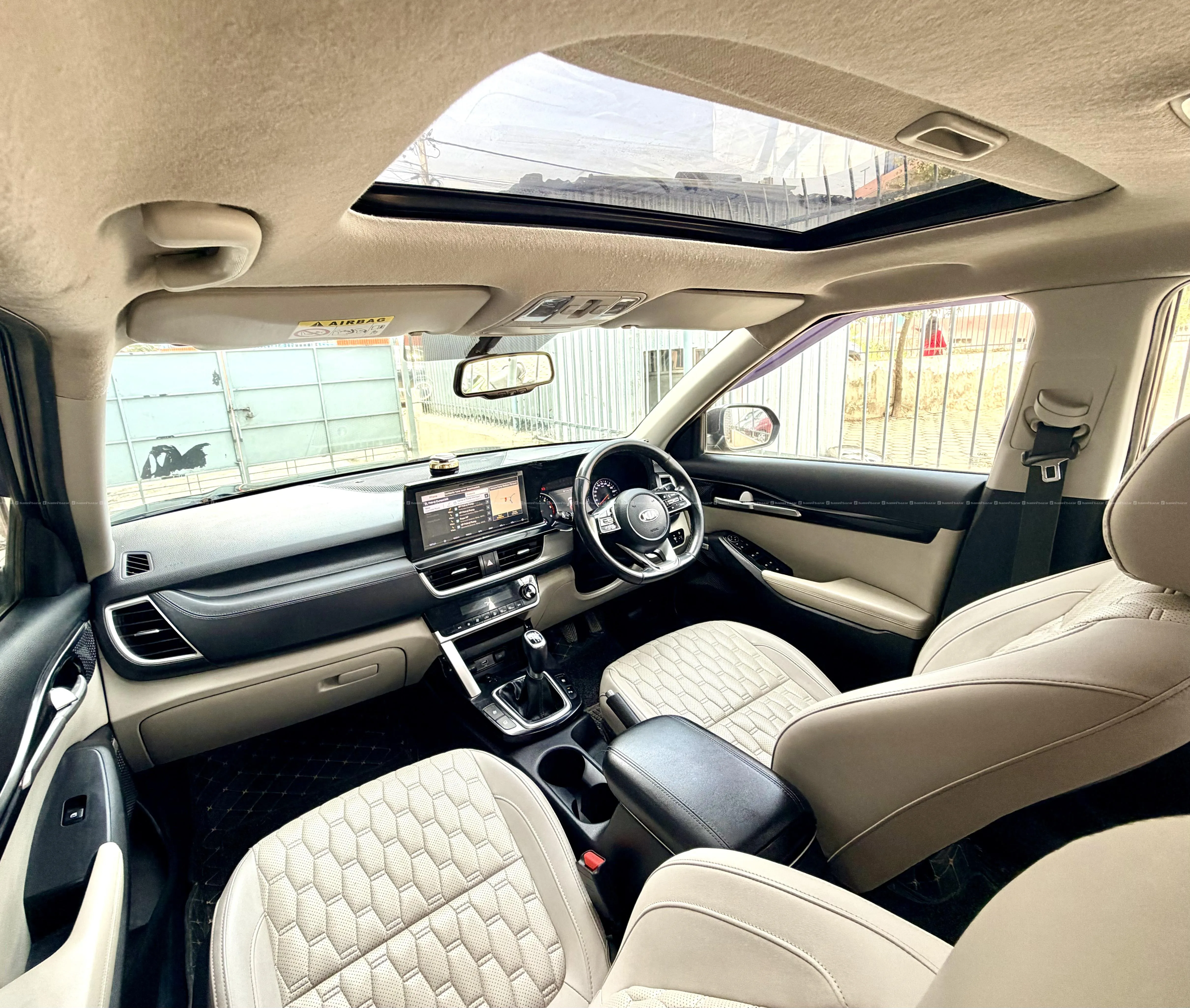 singlehand 2020 kia seltos HTX+ sunroof 60% financ 3
