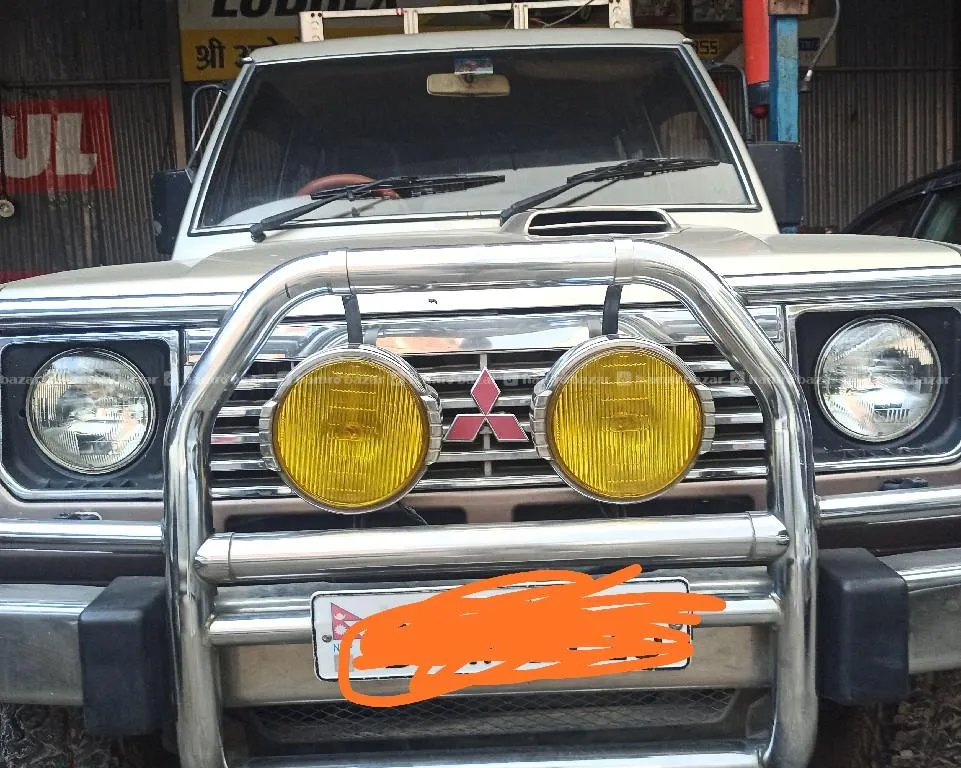 1990 Mitsubishi pajero Urgent sale 2