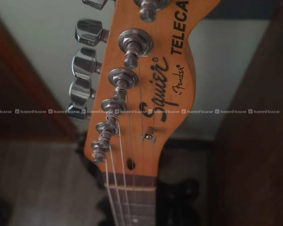 Fender squier vintage modified thinline telecaster 4