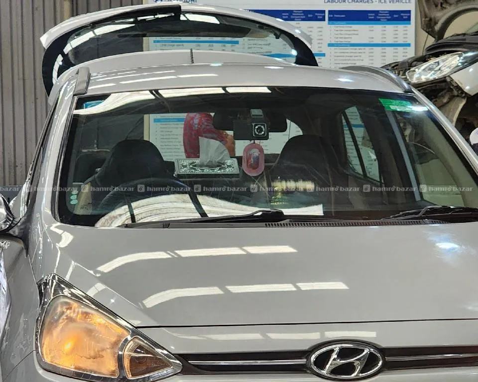 Hyundai Grand i10 ASTA 2014 5