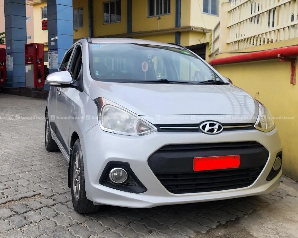 Hyundai Grand i10 ASTA 2014 6