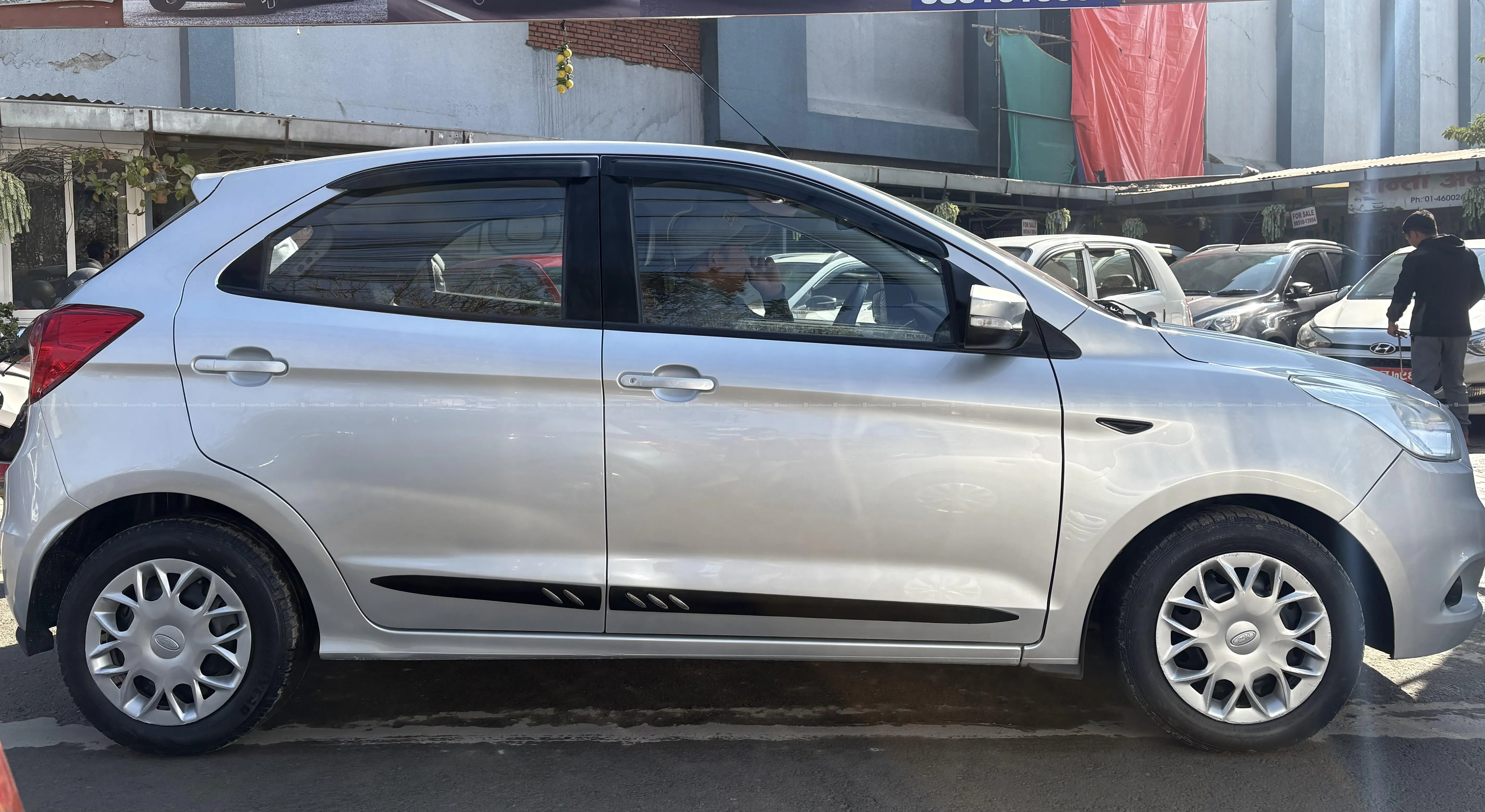 Single handed ford figo 2017 model on sale! 4