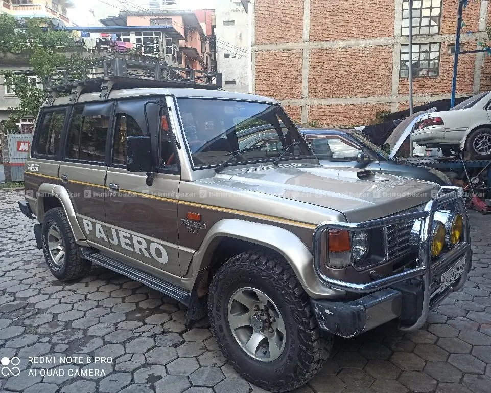 1990 Mitsubishi pajero Urgent sale 3