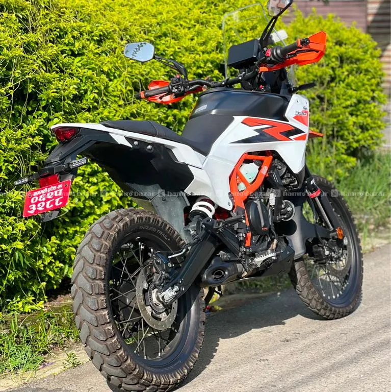SINGLE HANDED KTM ADVENTURE 390 On SALE 3