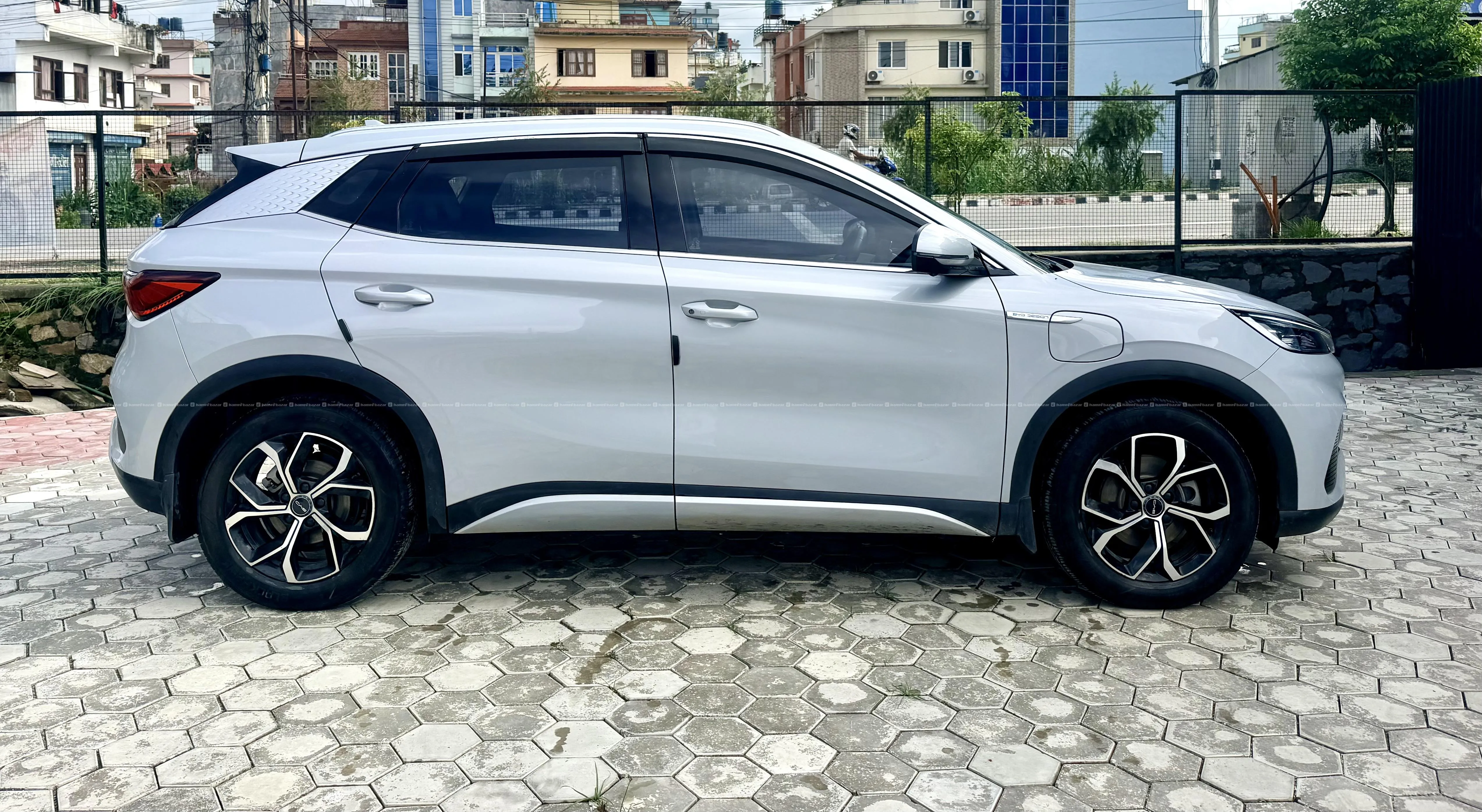 singlehand 2023 byd atto 3 likenew with 50% financ 3