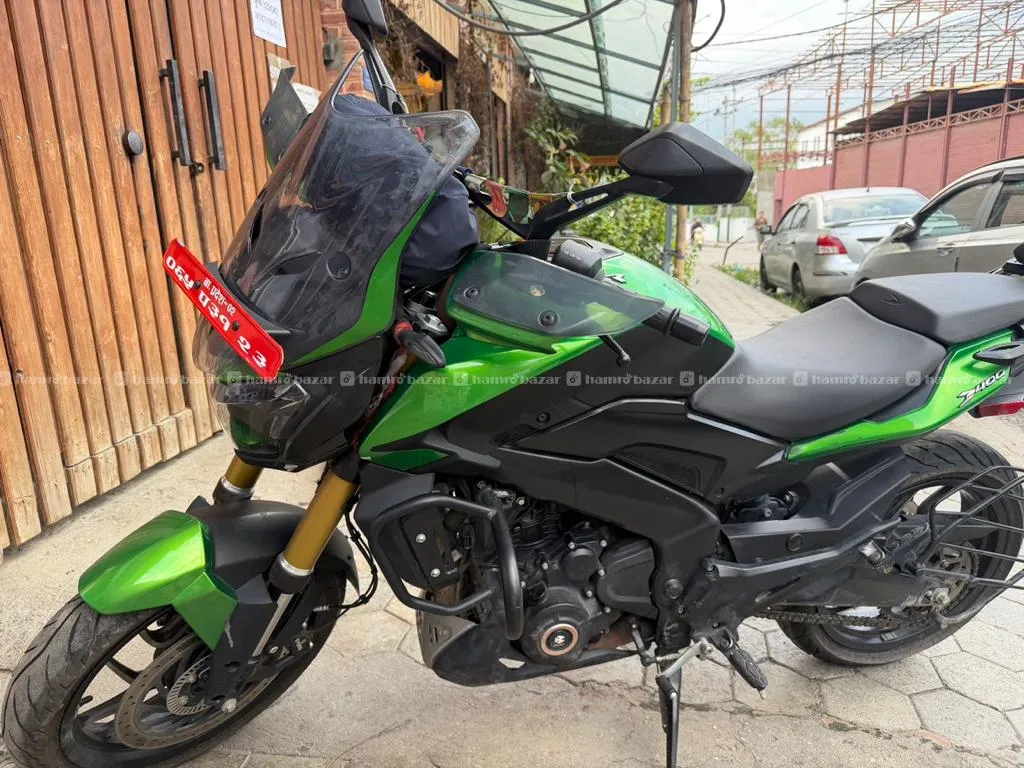 Bajaj Dominar 400 2