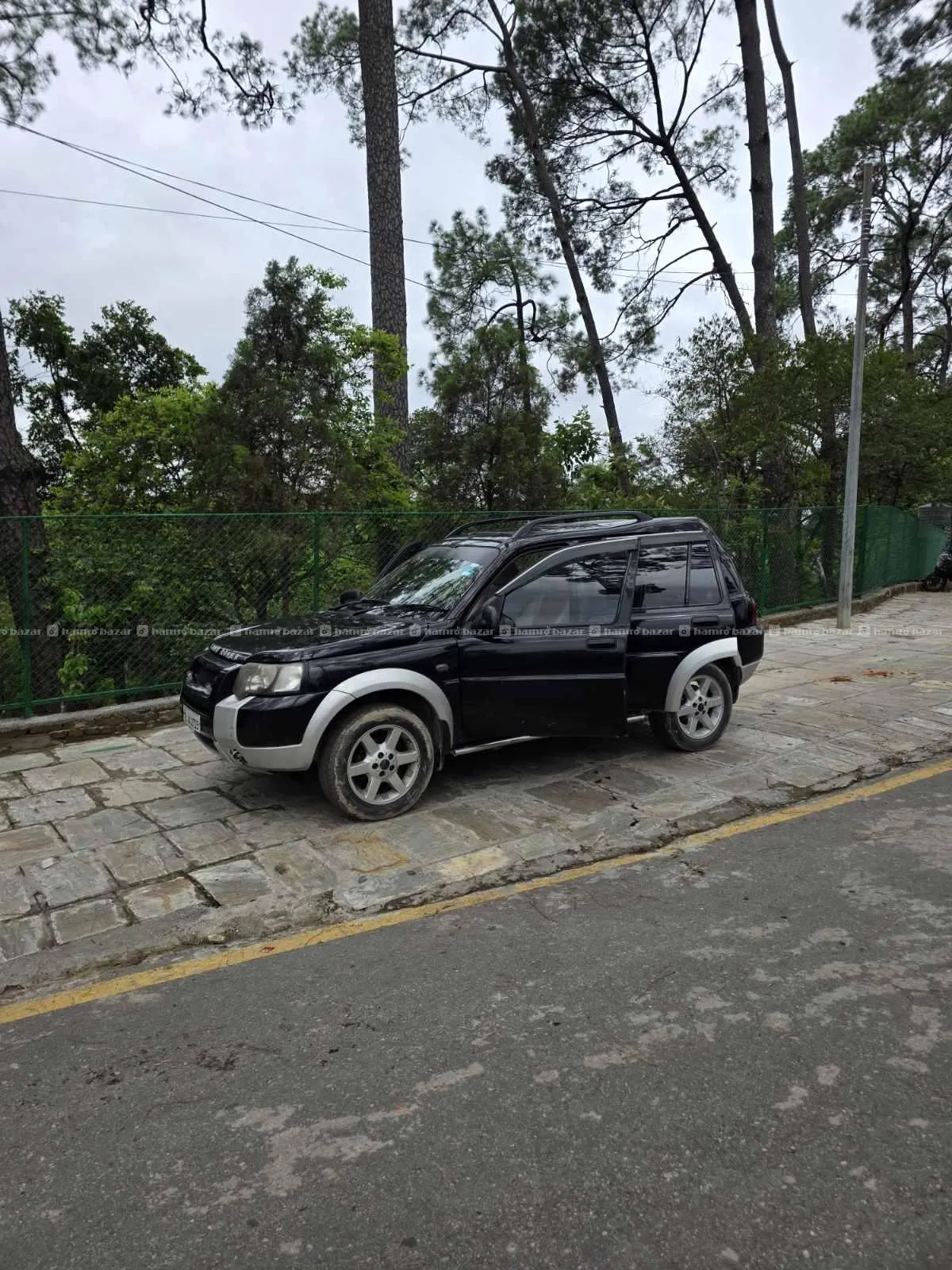 land Rover 2005 model 9761803028 5