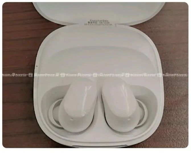 Earbuds 4
