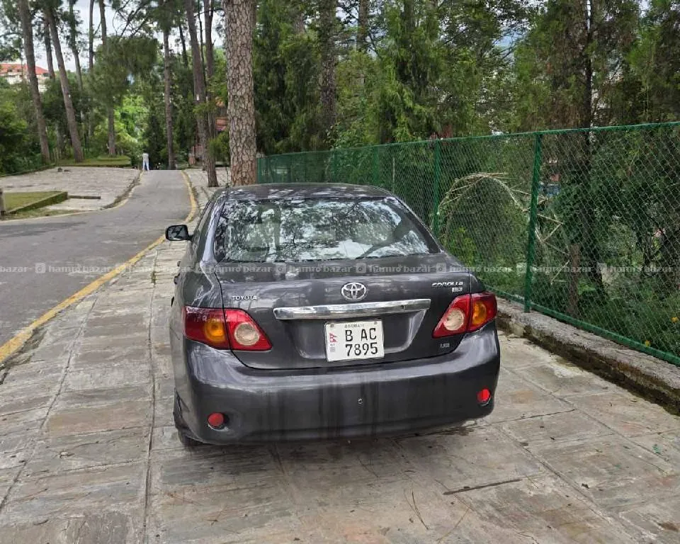 Toyota corolla Lx
New model sedan car 

Ekdam fresh 4