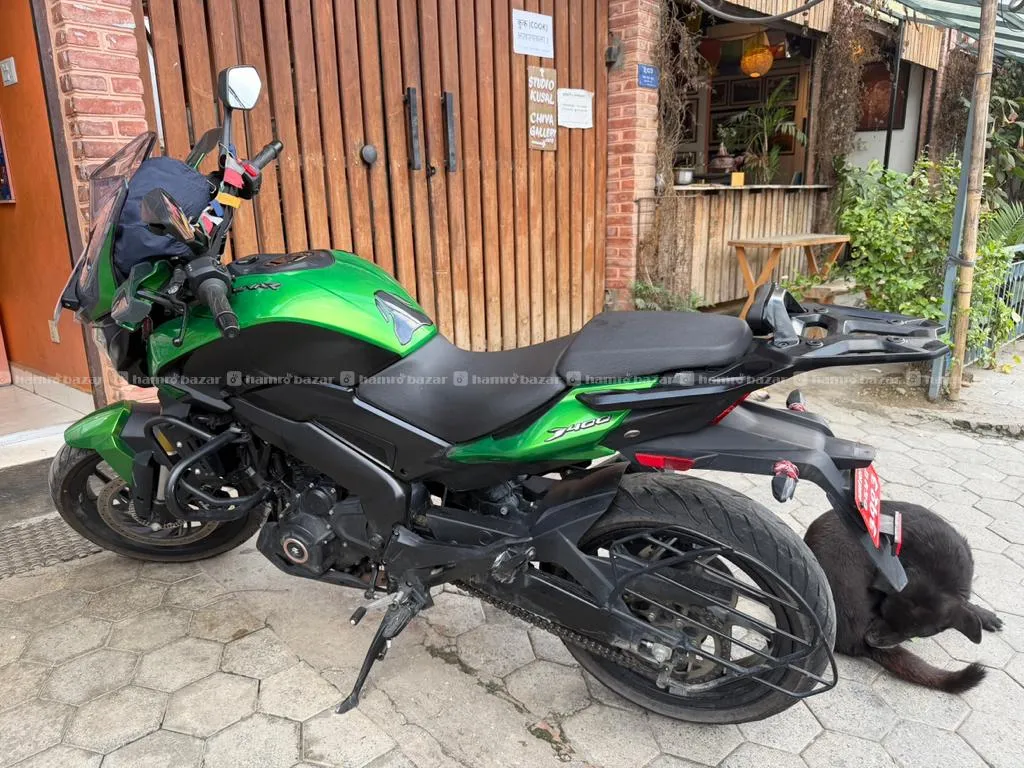 Bajaj Dominar 400 6