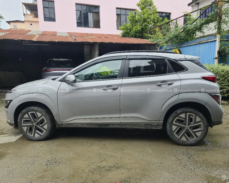 Hyundai Kona ev on sale 2