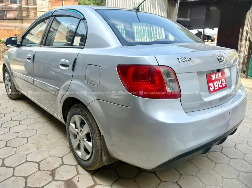 Kia rio 2011 fresh korean affordable sedan car 2