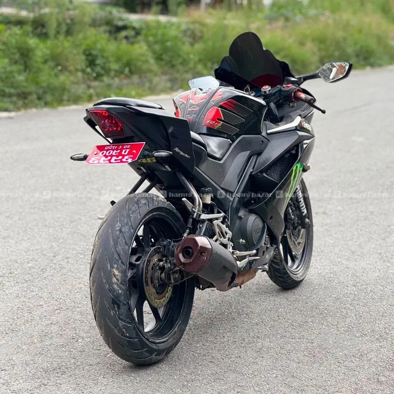 R15 V3 009 Lot Monster Edition Bike 9813296721 2