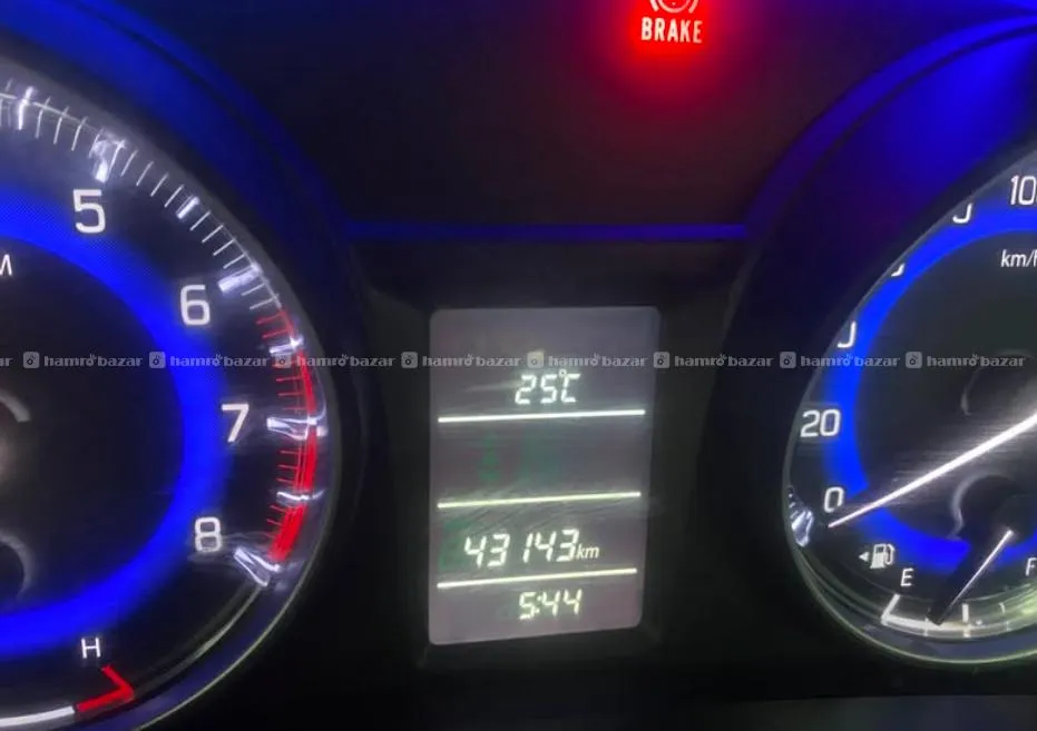 Suzuki Baleno 2017 Delta model for sale 3