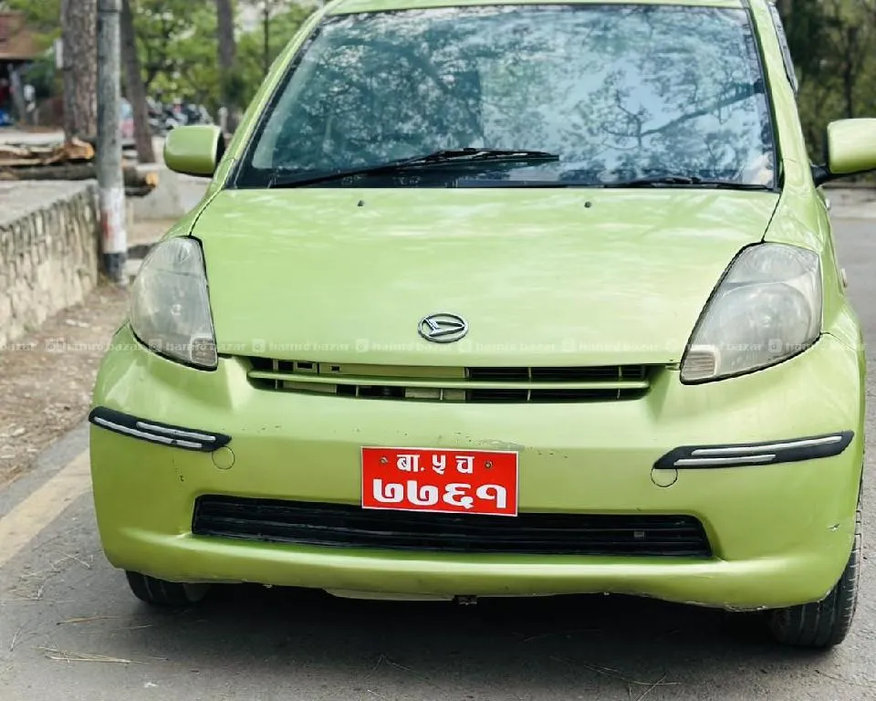 Daihatsu Sirion 4