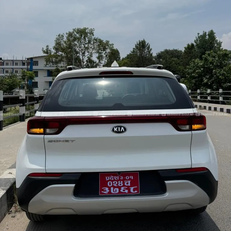 kia sonet hte 4