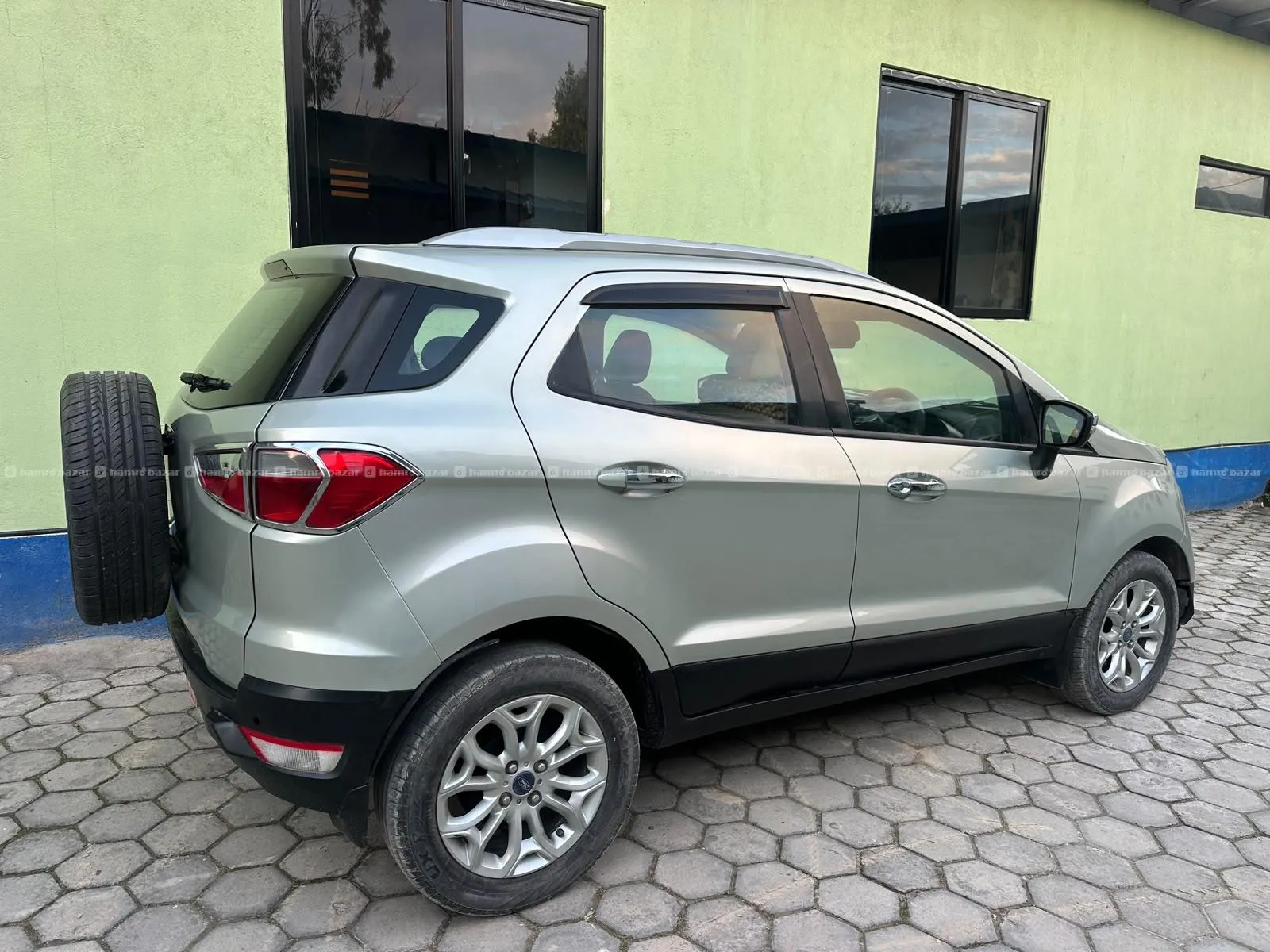 singelhand Ecosport titanium like new condition 3