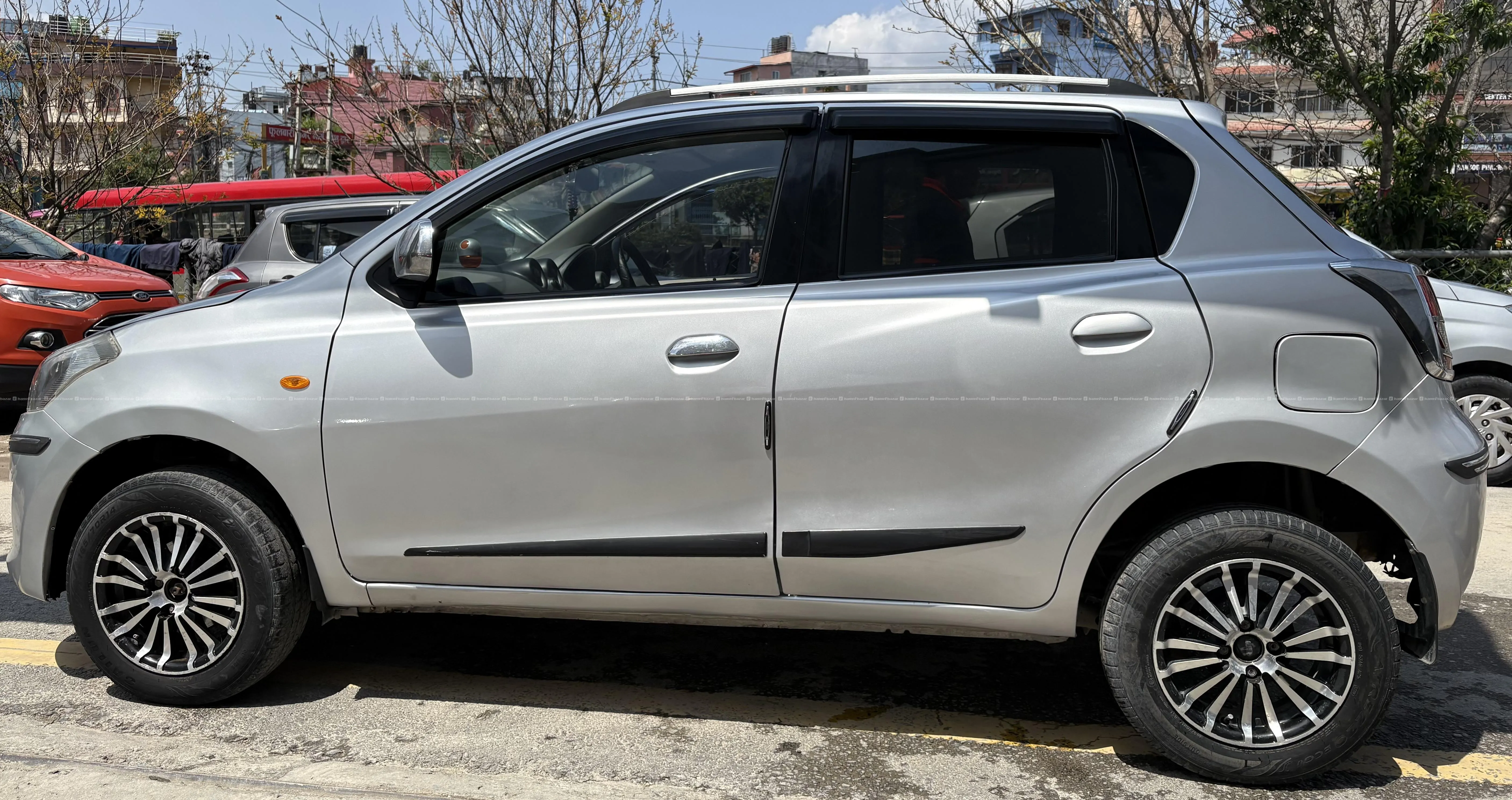 excellent condition 2015 model Datsun go on sale 3