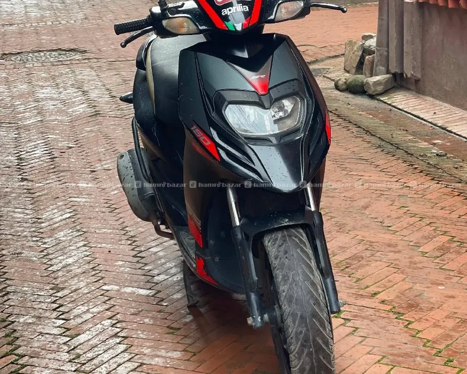 aprilla sr 150cc 91lot super fresh condition on 3
