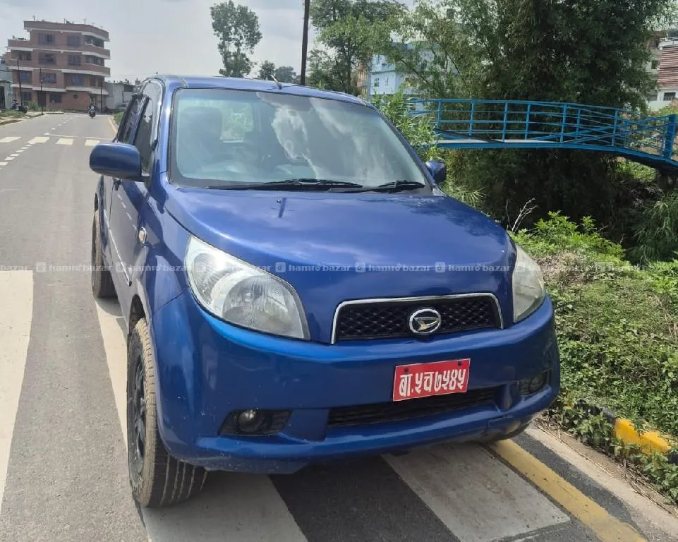 daihatsu terios 2006 model 9818846575 or 9768397661 3