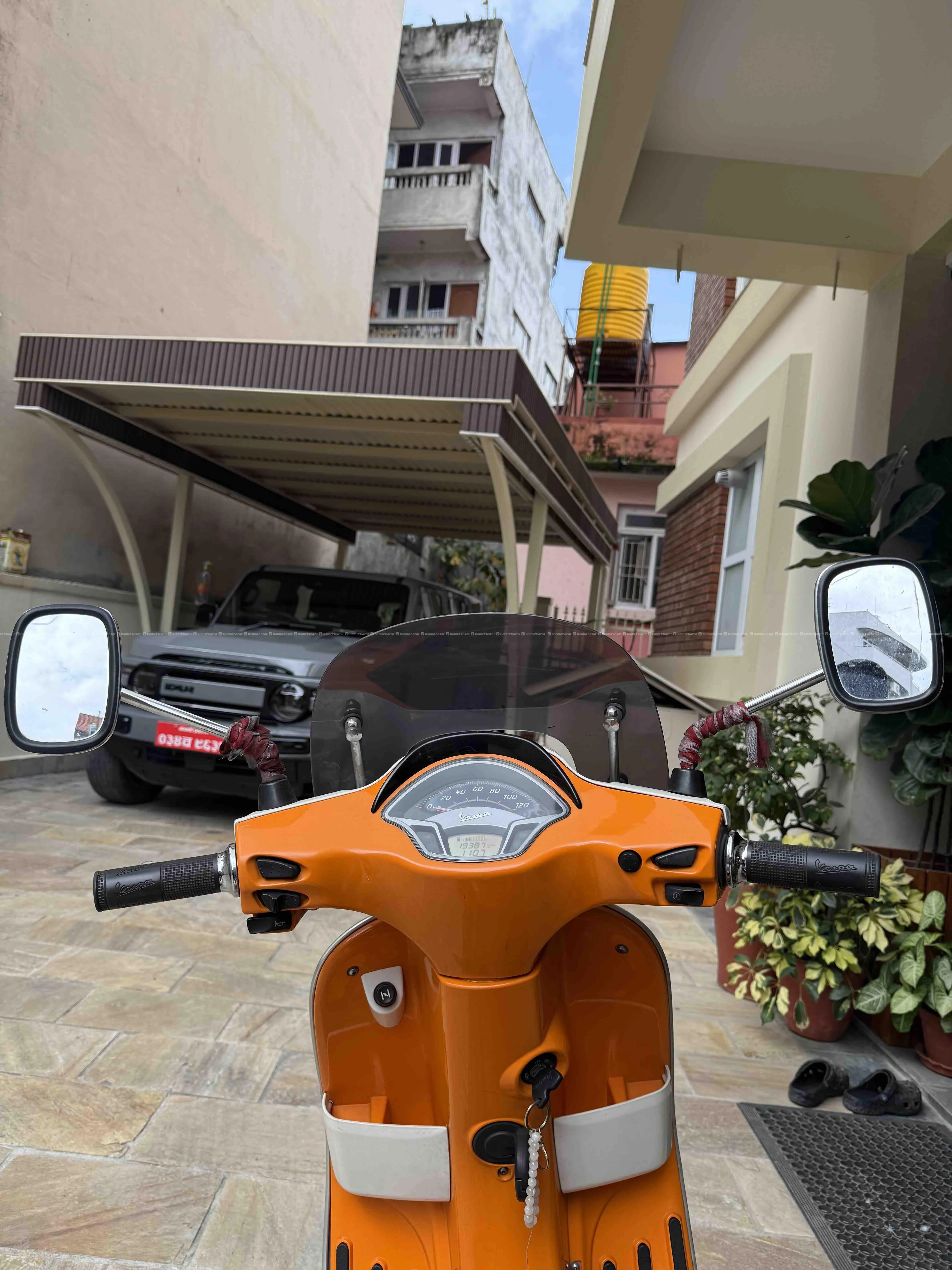Newest on Hamrobazar: VESPA SXL-Dual Tone 5