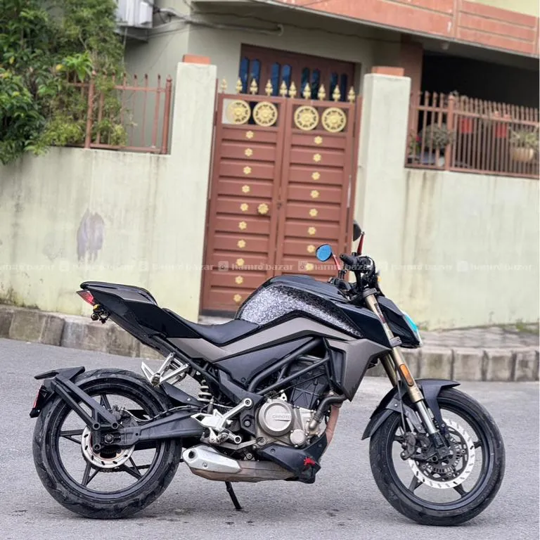 CFMOTO NK250(Fi And Abs ) Fully Fresh Lot-013 5