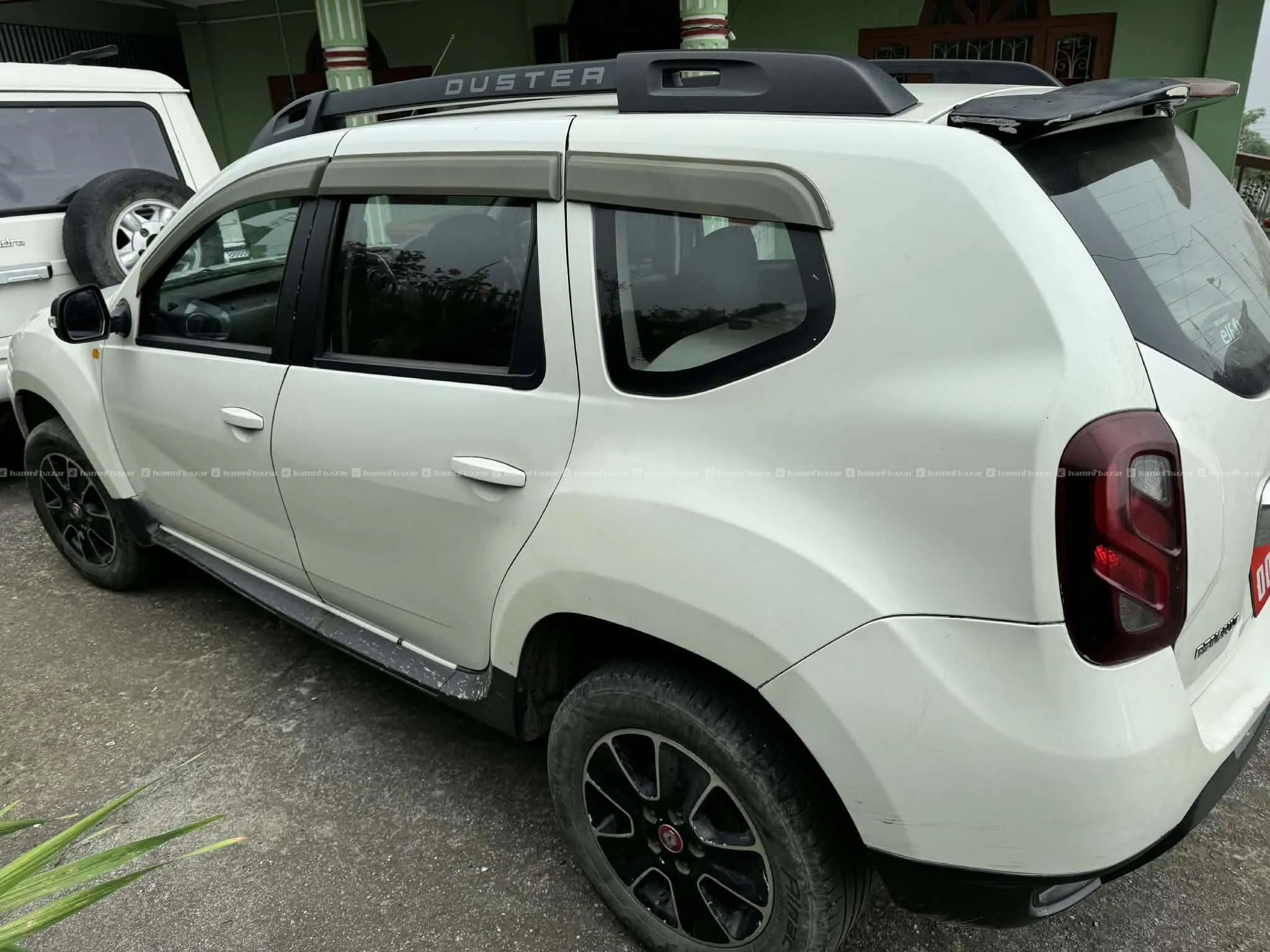 Renault Duster Single Hand 3