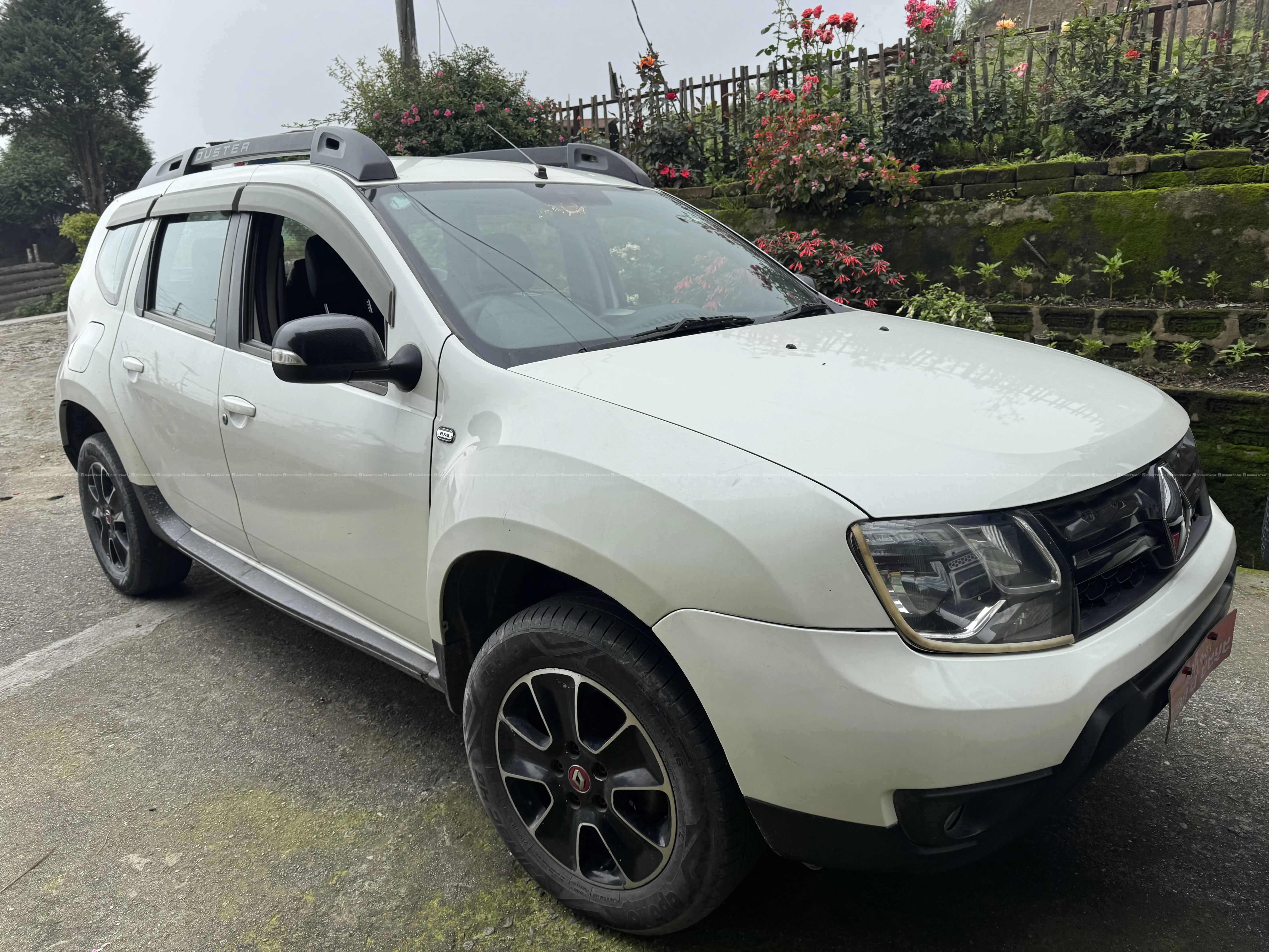 Renault Duster Single Hand 2