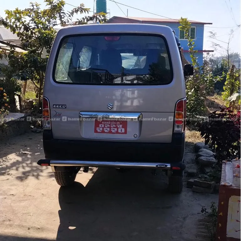 Maruti Eeco Van 5 Seater With AC 4