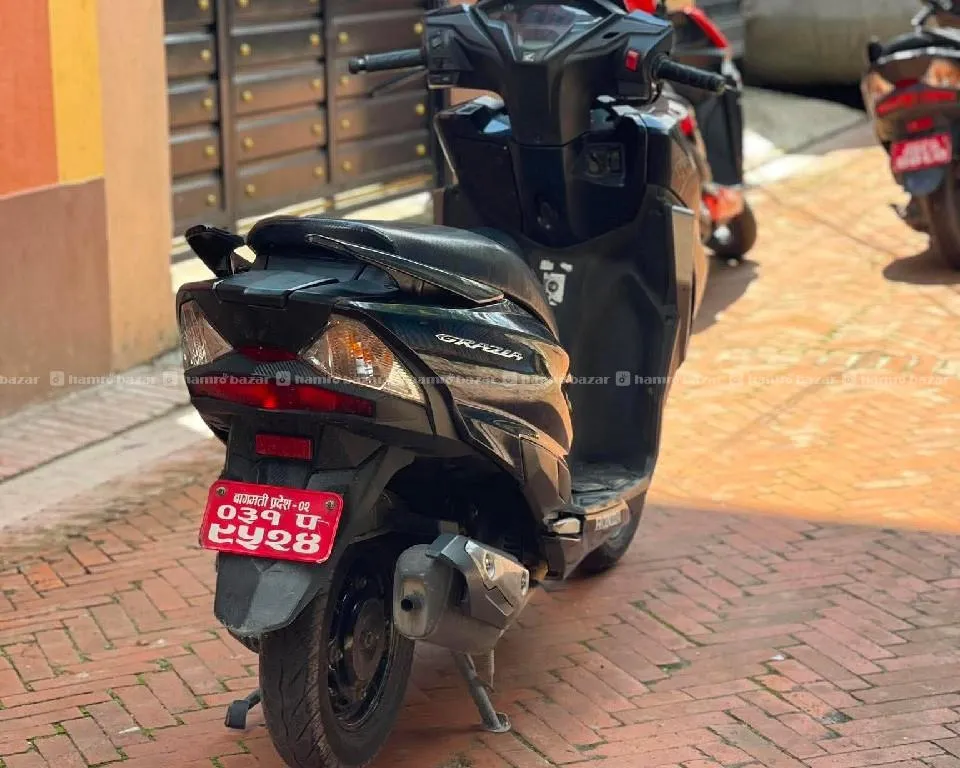 Honda grazia 131lot fi bs6 super fresh condition 3