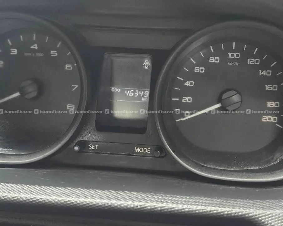 TATA TIAGO XM 7