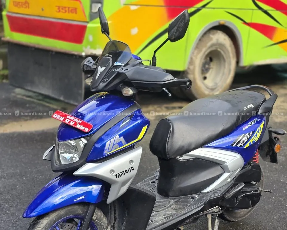 Yamhaa Ray ZR 125 FI 3