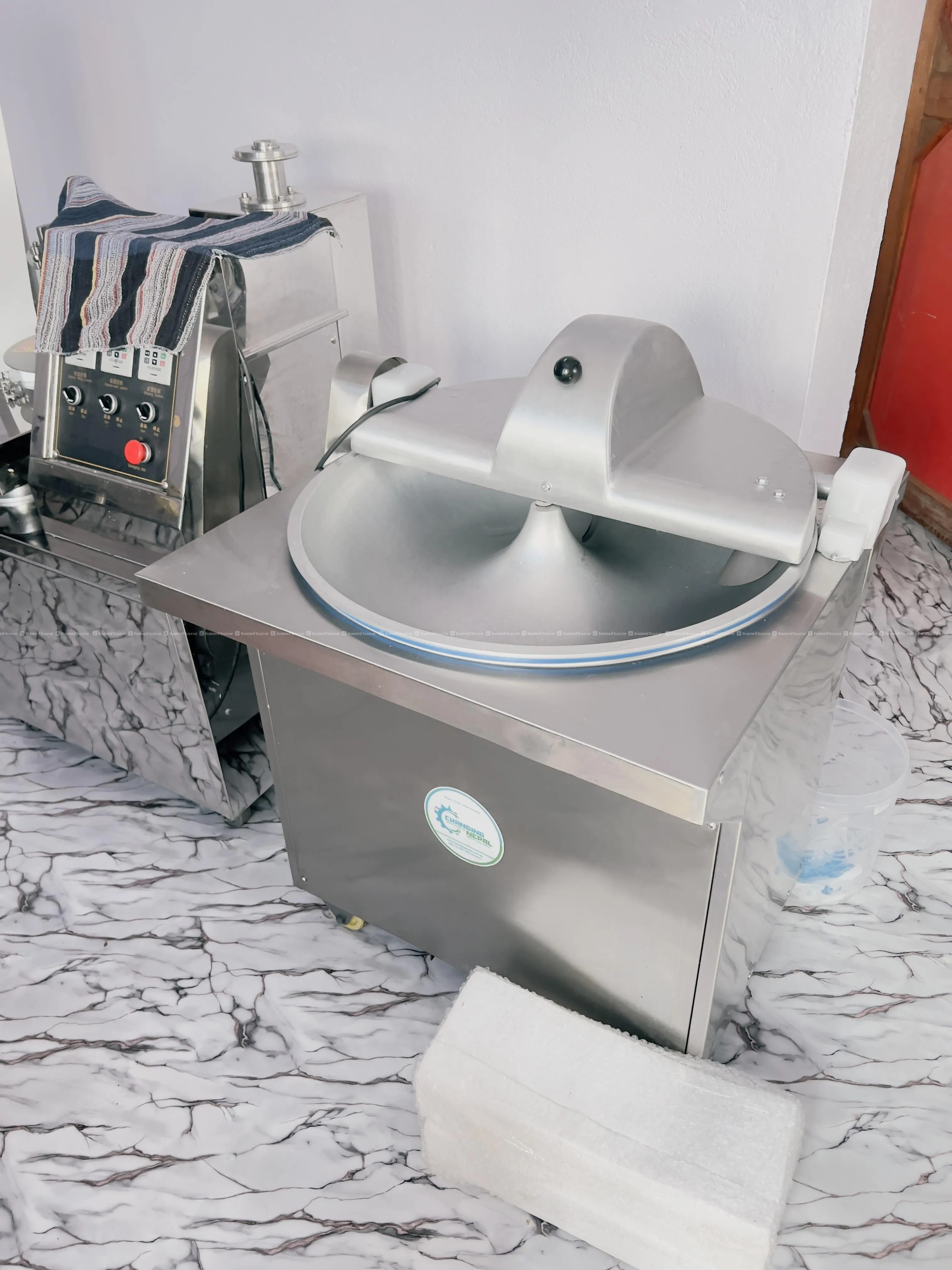 MOMO MACHINE WITH ALL SETUP FOR MOMO FACTORY 2