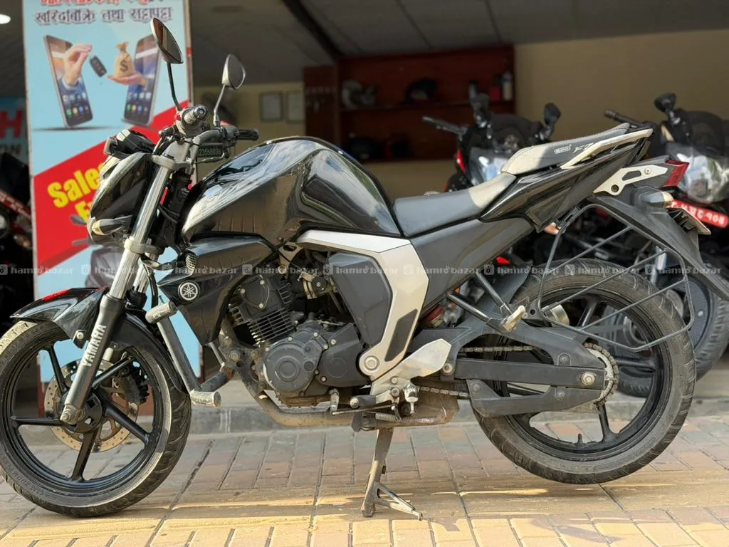 Yahama Fzs V2 104 Lot Sale Or Ex 4