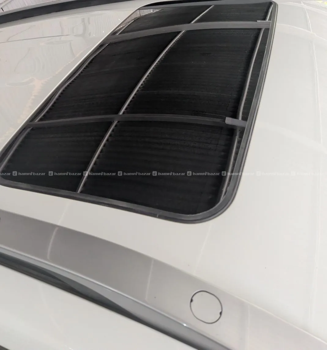 Kia sonet 1.5 Dsl white model 2021 4