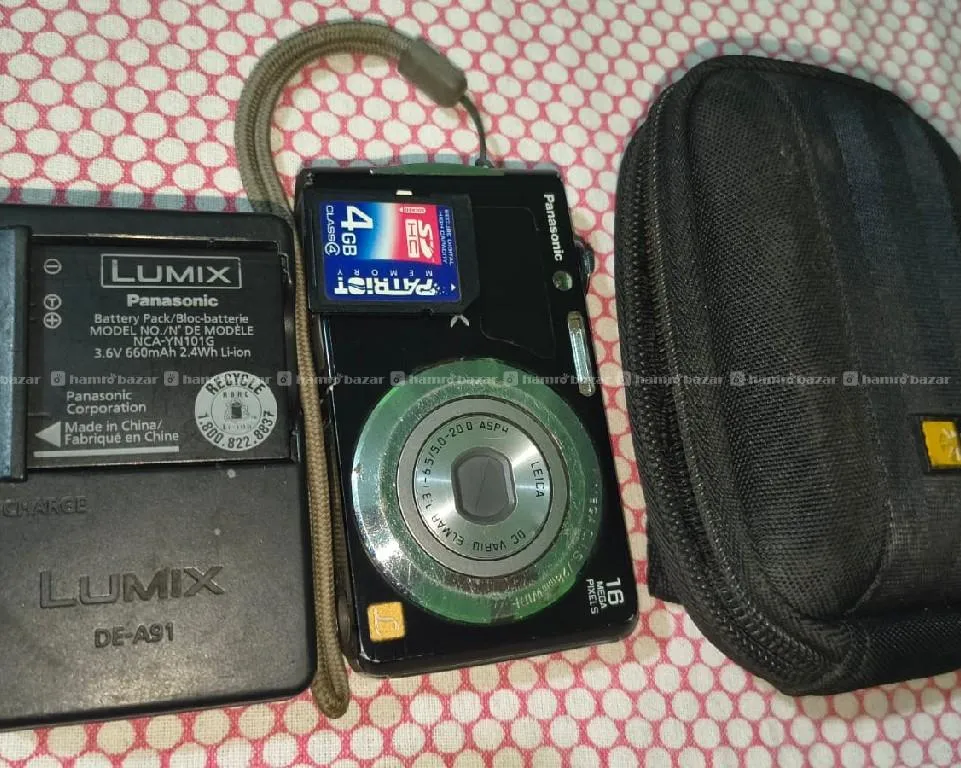 PanasonicLumix16MP Digital Camera With accessories 2