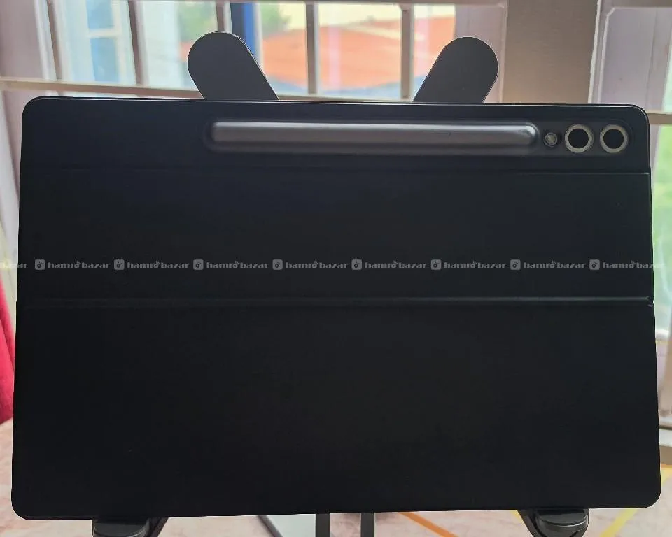 Samsung Tablet S10 plus with original keyboard cover and pencil 2