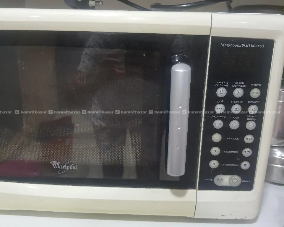 Whirlpool Microwave 2