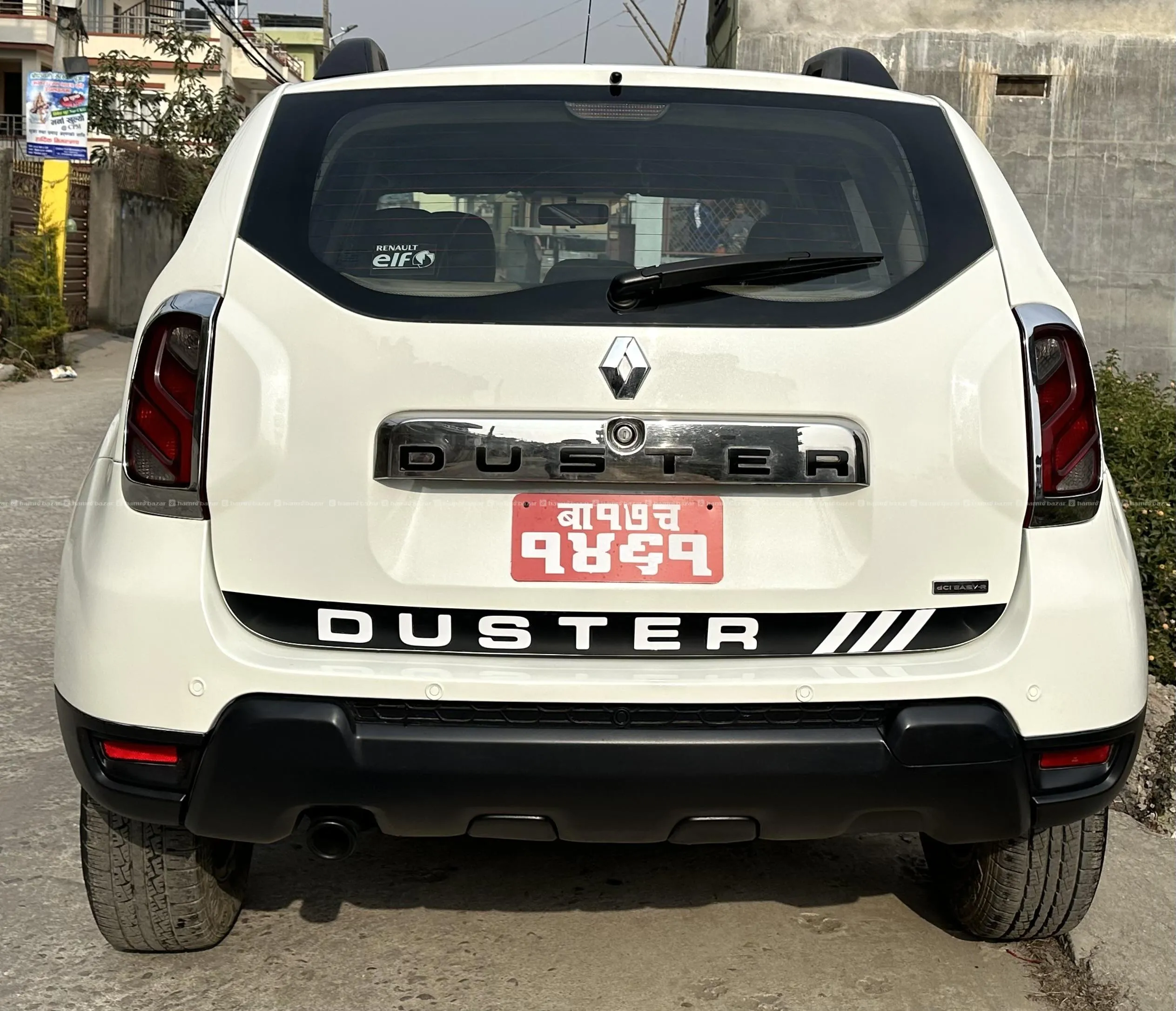 Renault Duster Auto 2017 model on sale 3