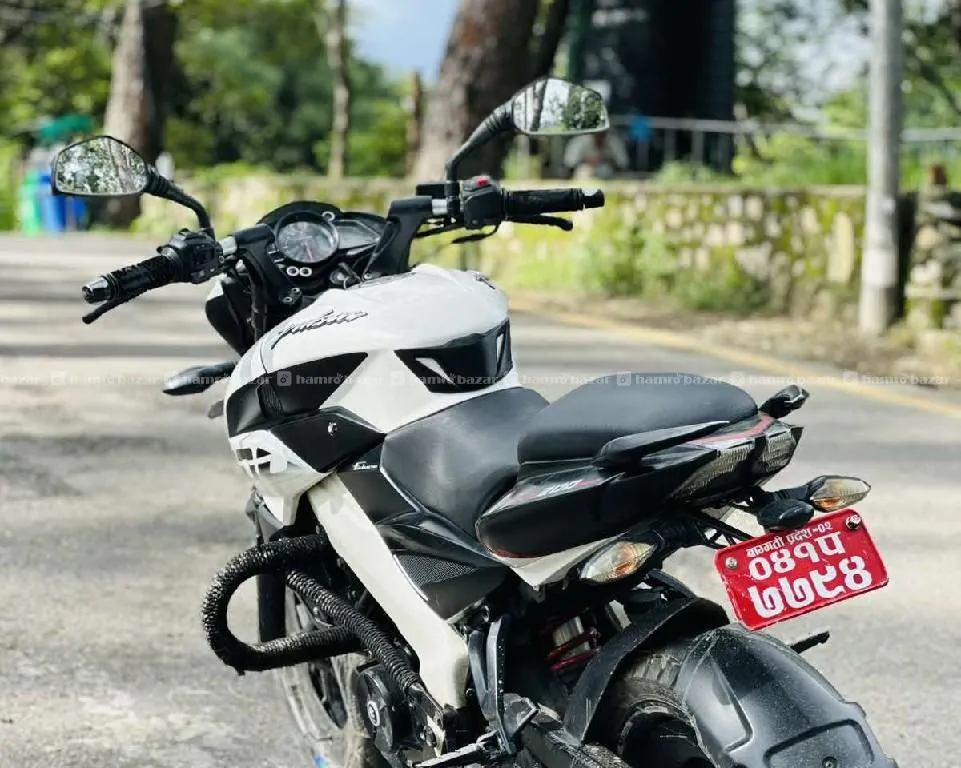 ns200cc - 041 lot fi abs 9818846575 or 9768397661 2