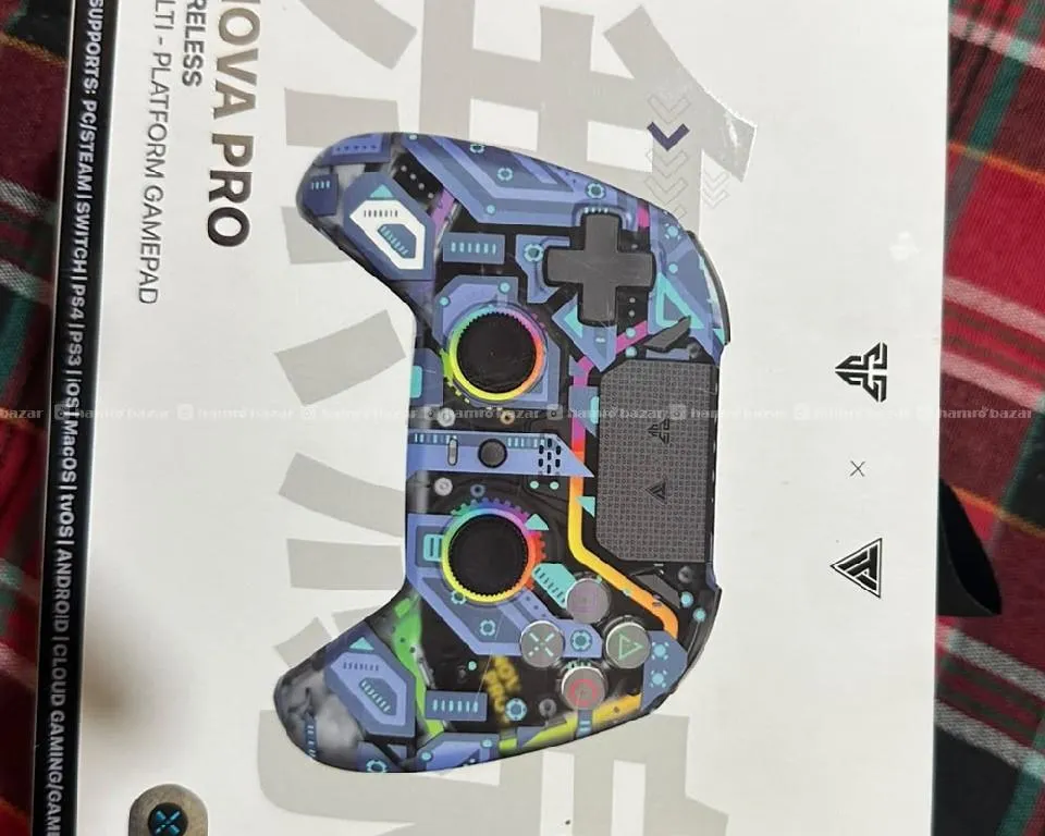 Fantech Nova Pro Wireless Gamepad. 2