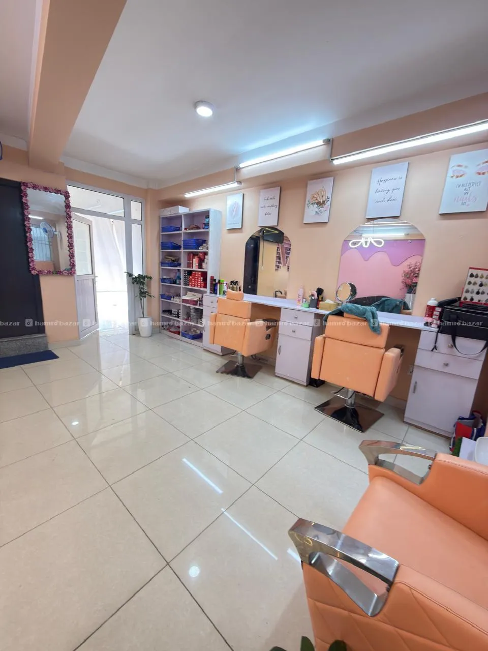 beauty parlor on sale 4