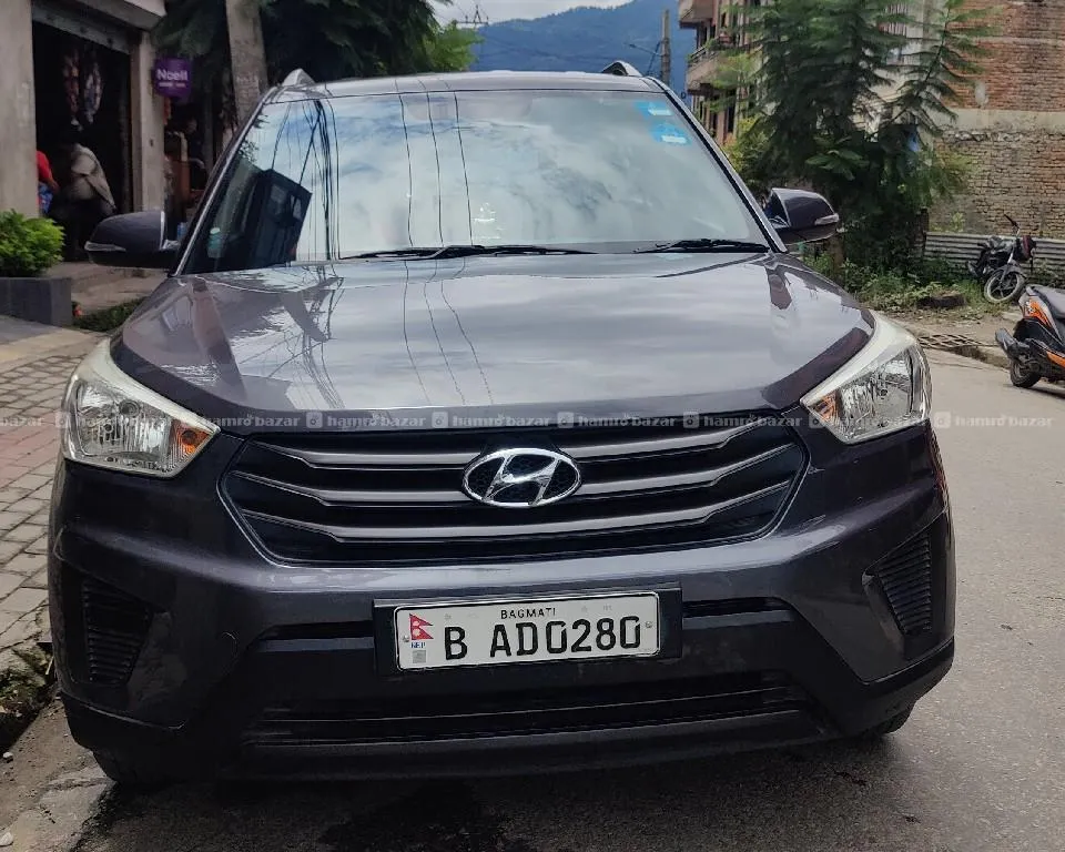 hyundai creta 2017 model e+ single han sale 3