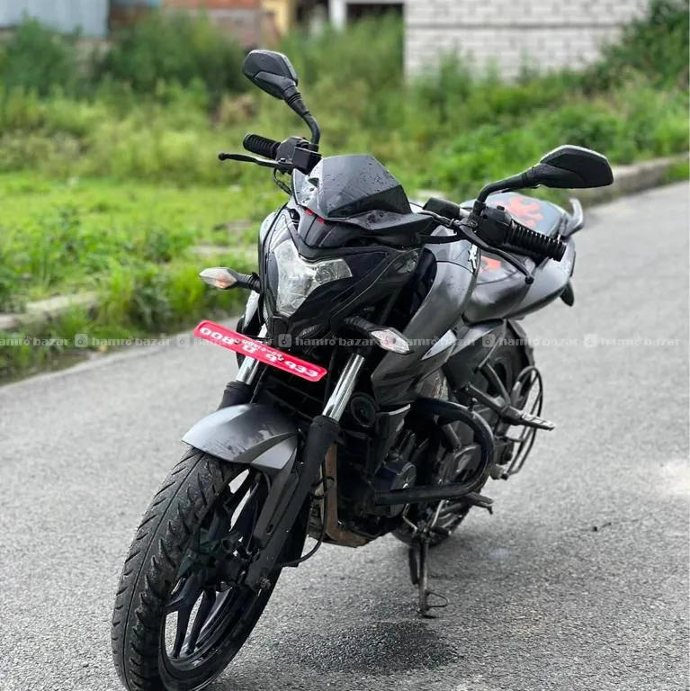 Ns 200 104 Lot Super Fresh Condition Bike 2