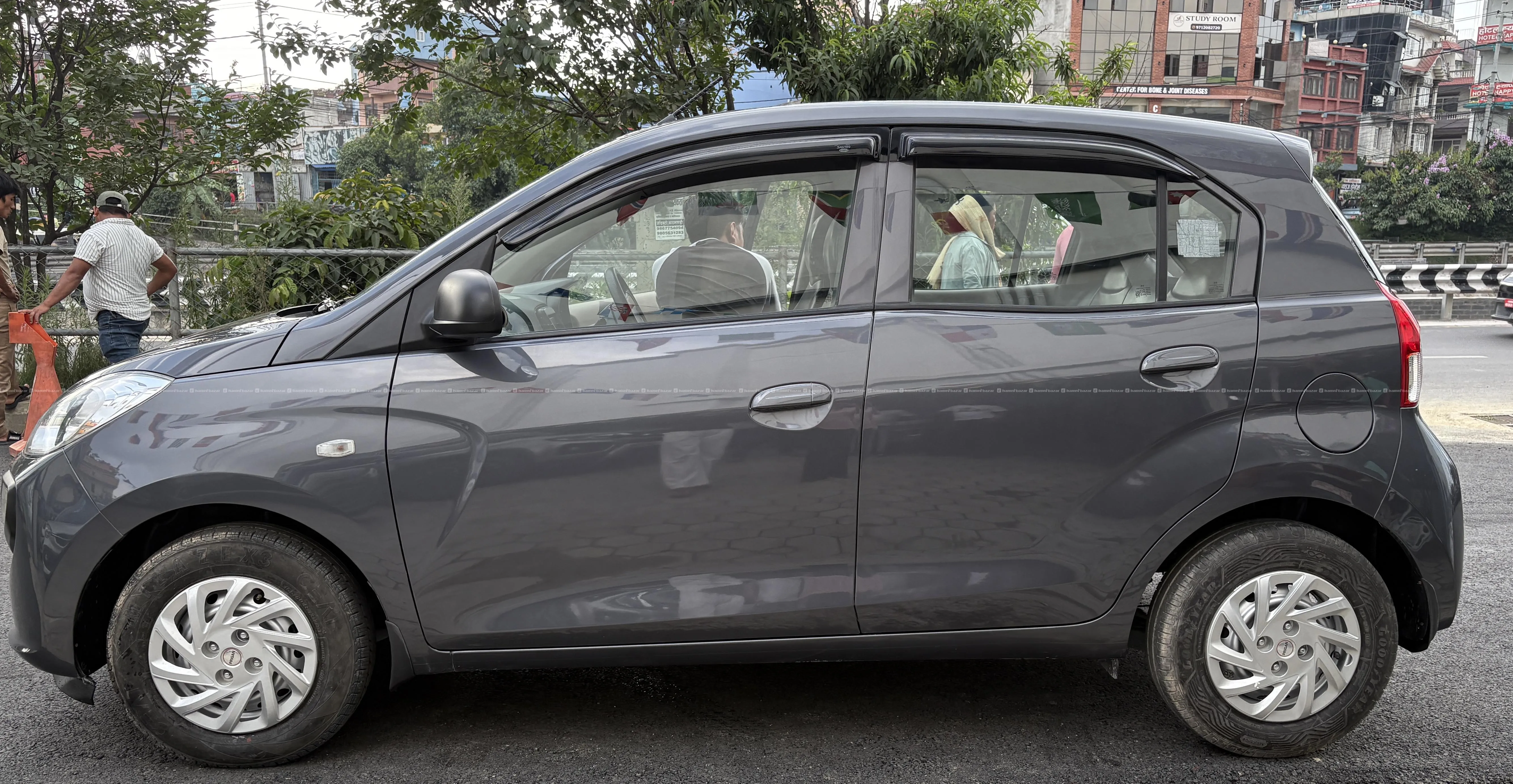 Single handed 2019 model Santro magna on sale! 6