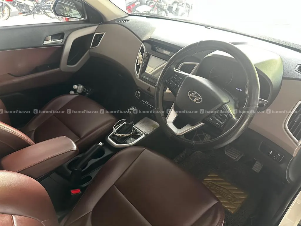 Hyundai creta SX AT 5