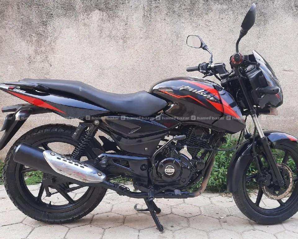 Pulsar 150 (91)lot New model color 5