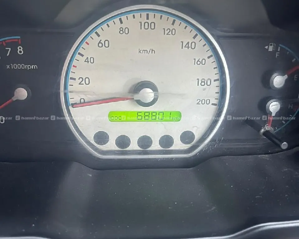 Hyundai i10 magna auto gear sell and exchange 2009 3