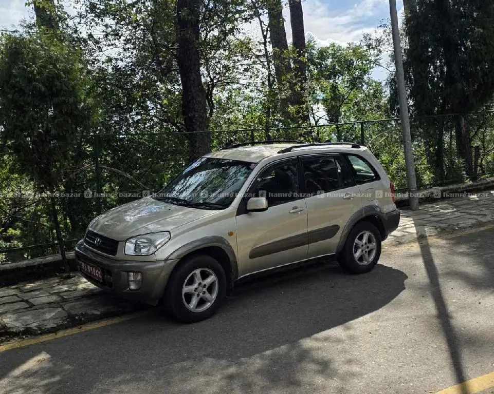 RAV4 2001 model 9818846575 or 9768397661 4