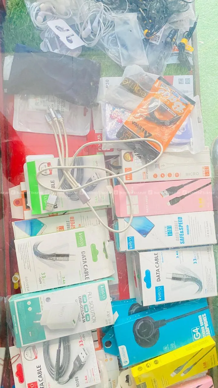 Lotus Mobile Repairing & Spare Parts shop for sale 8